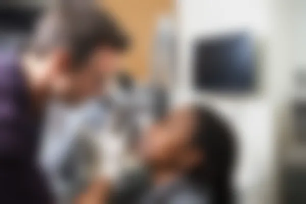 激光脱毛优惠，成都美呀皮肤医学美容诊所现仅需600元起，轻松拥有光滑肌肤，原价800元起起！
