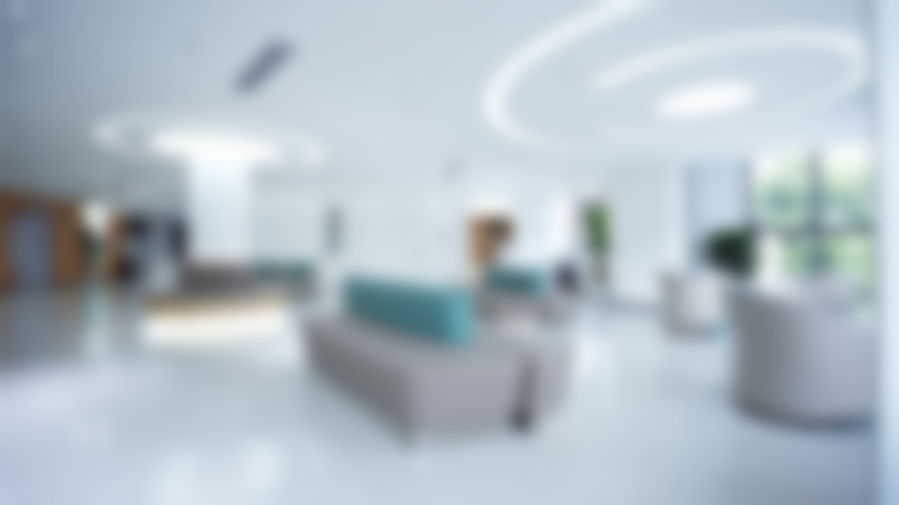 成都团圆口腔医院（高新院区）【瓷贴面】1颗E - max瓷贴面1800元——进口材质美观耐用修复佳 