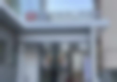 专精医师团队：为龈下刮治（前牙）保驾护航