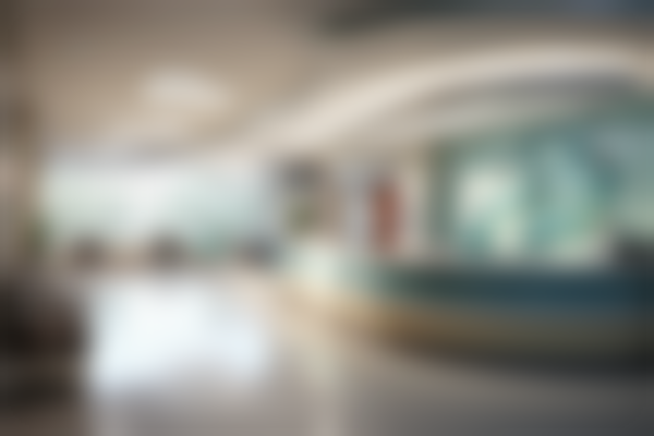 云南松鼠口腔医院