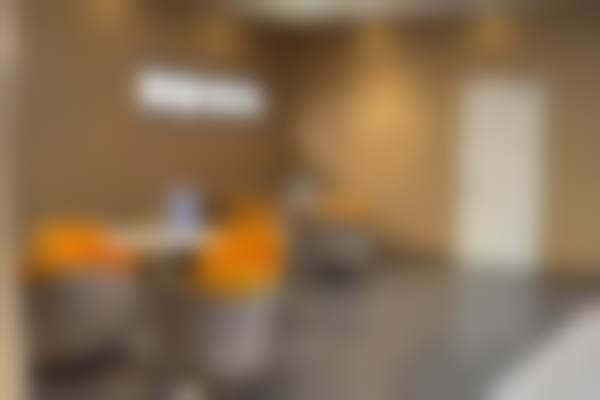 新疆哈密斯超口腔门诊部医院电话